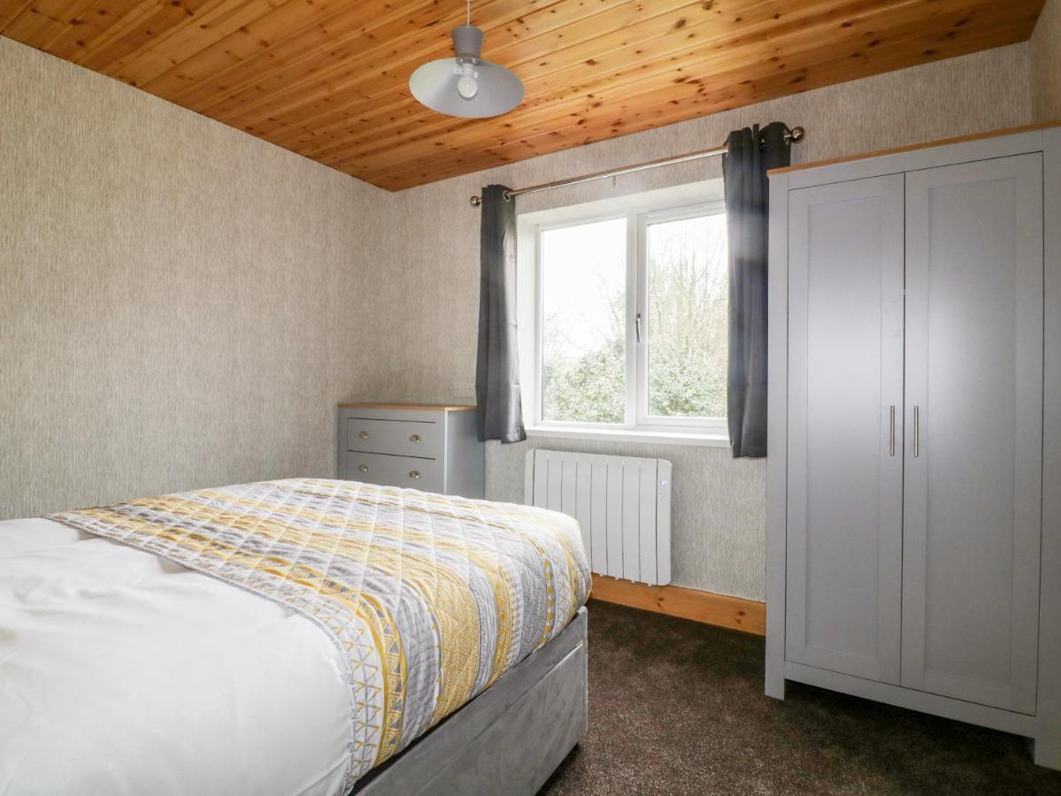 Lodge One Труро Екстер'єр фото